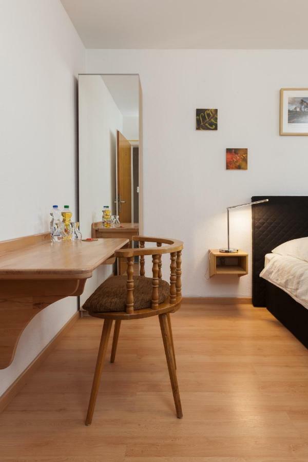Alte Post Uhlingen Hotel Екстериор снимка
